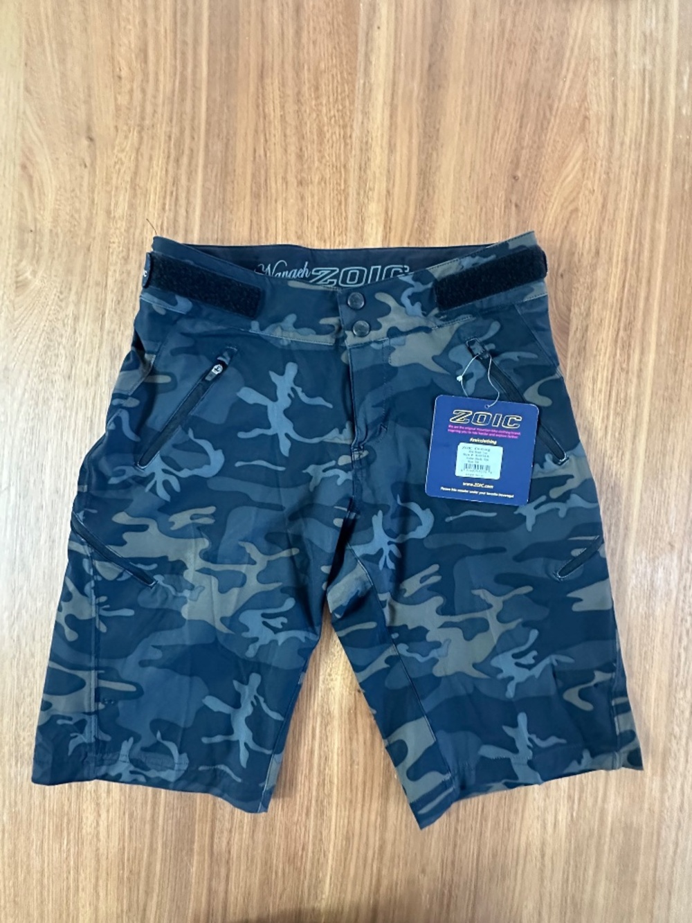 ZOIC NAVAEH CAMO SHORTS Size XS Brand new with tag